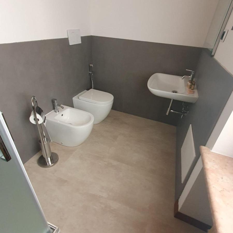 Gesuitirooms Sona Esterno foto